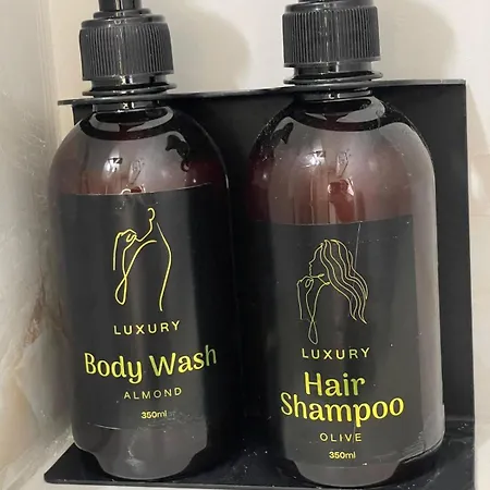 アパート Luna Center