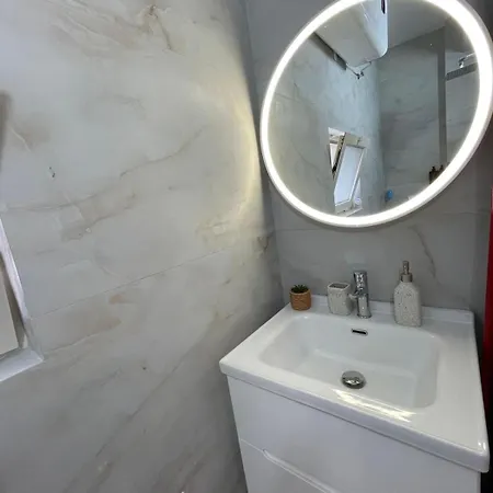 Luna Center * Tirana